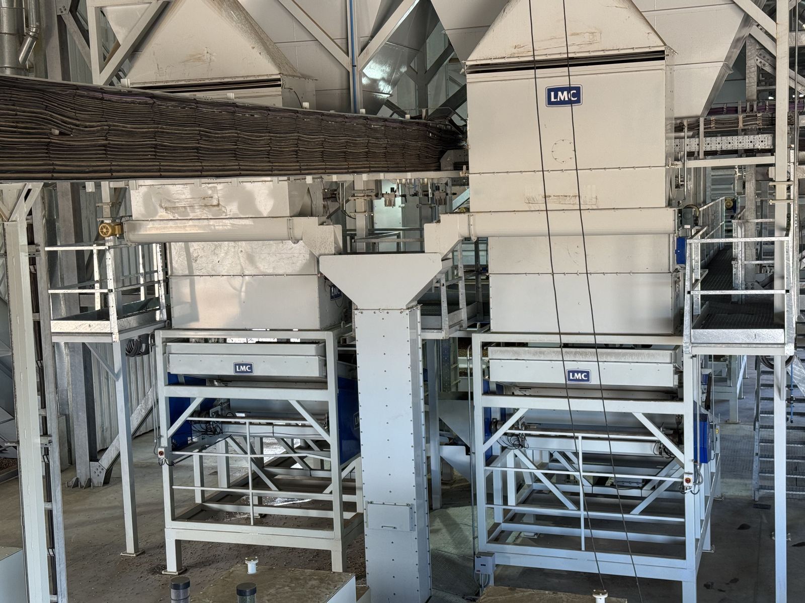 Detalle de instalación de equipos LMC por VIS Consul